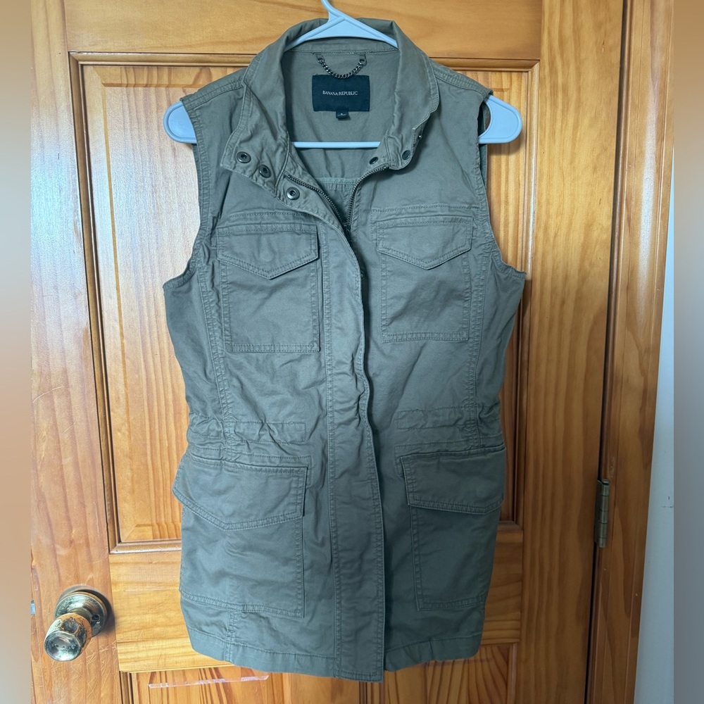 Banana republic Women's Olive Vest